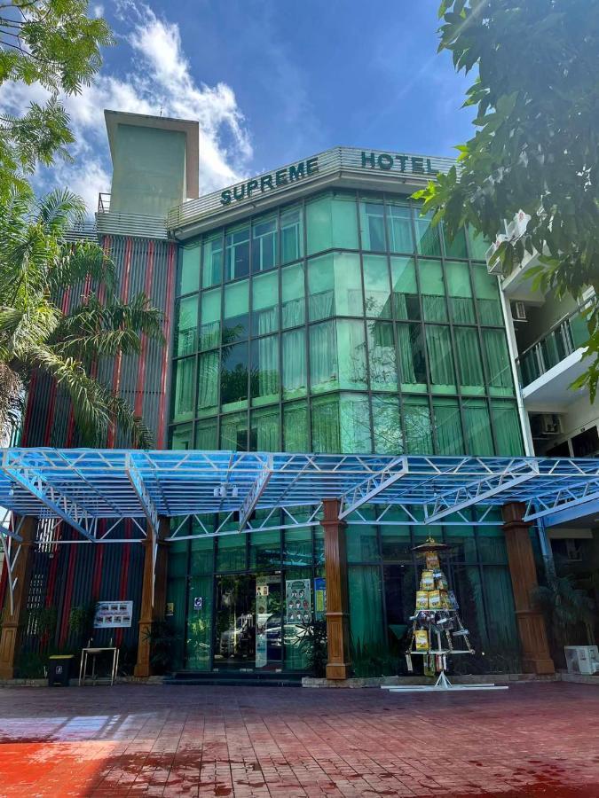 Supreme Hotel Yangon Exterior foto